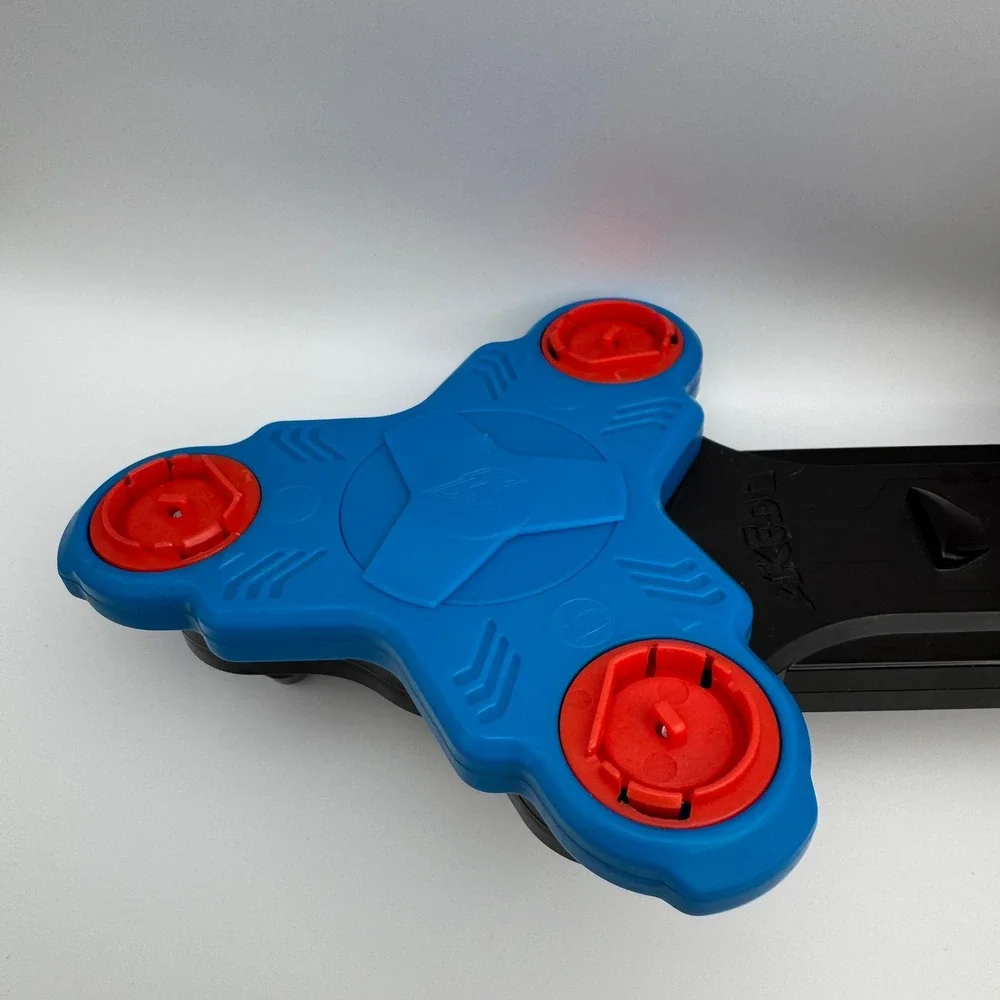 Akedo Ultimate Arcade Warriors Toy Black Blue Red Triple Strike Arena
